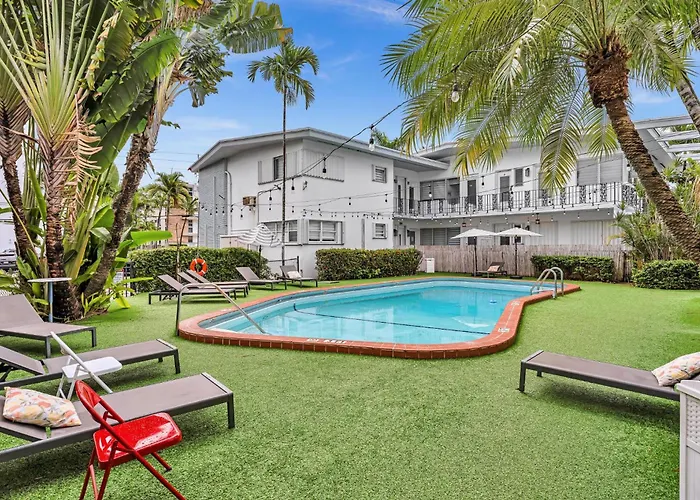 Bay Harbor Suites